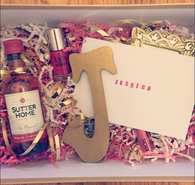 DIY Bridesmaids' Boxes Done!