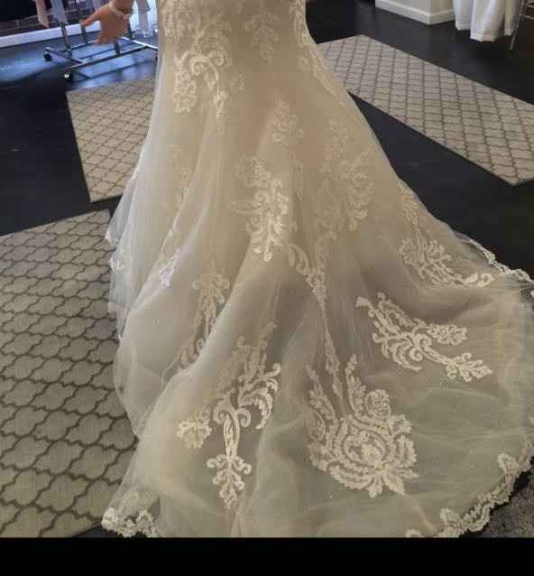 Maggie Sottero/Soterro and Midgley -Show me your dresses!