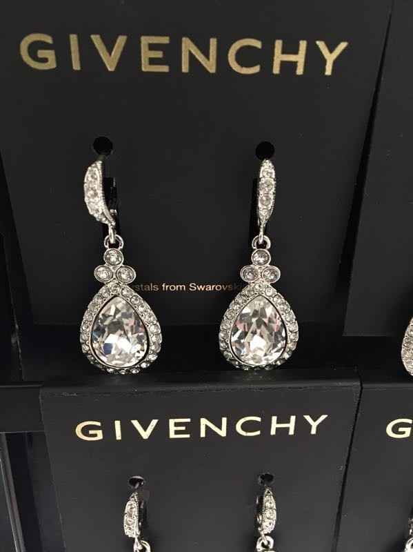 Bridal jewelry