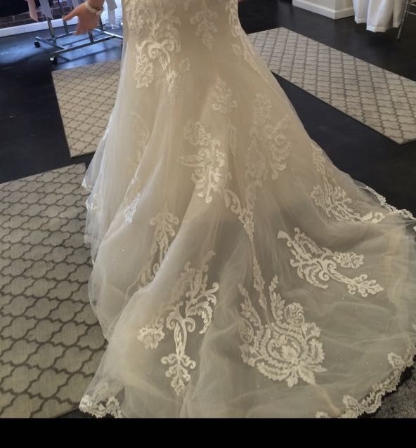 Maggie Sottero/Soterro and Midgley -Show me your dresses!