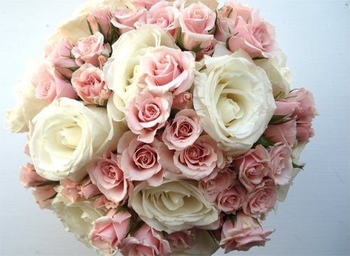 Let's see your flowers/bouquets/bouquet alternatives!