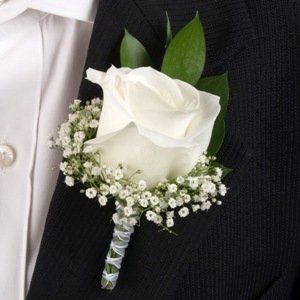 Let's see your flowers/bouquets/bouquet alternatives!