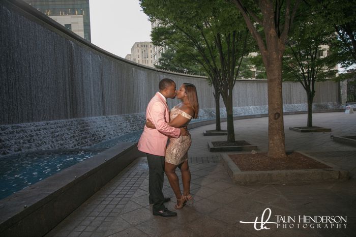 Engagement photos outfit 3