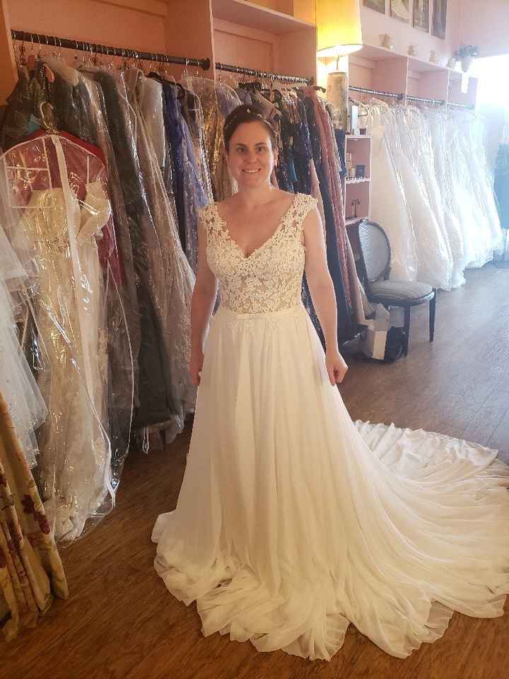 Dress shopping- Share your story! - 2
