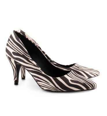 What color shoes did you buy?