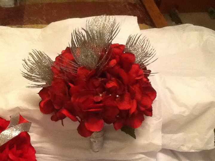 DIY bridesmaids bouquets and bouts *Pics*