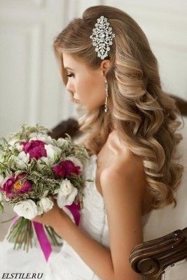 Show me your wedding hair/hair inspo pics please :)