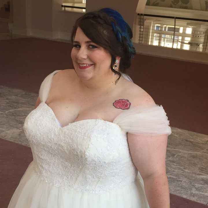 Where are all my “thicker” brides at? - 1