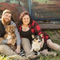 Dogs in engagement photos - 1