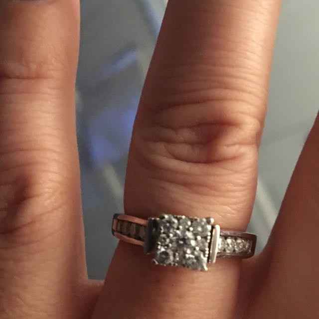 I got my e-ring back!!!!