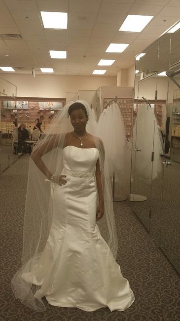 Show me your DRESS, SHOES & ANYTHING ELSE you'll be wearing.