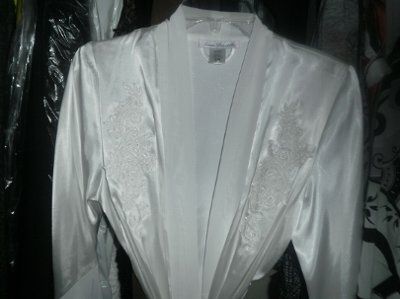 White silk "Bride" short robes