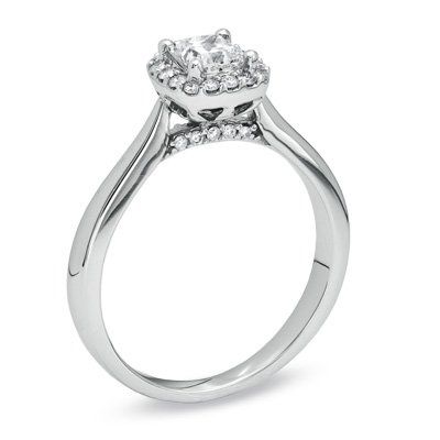I'd love to see everyone's engagment rings.