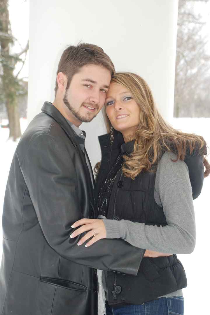 Let's see your winter engagement photos!