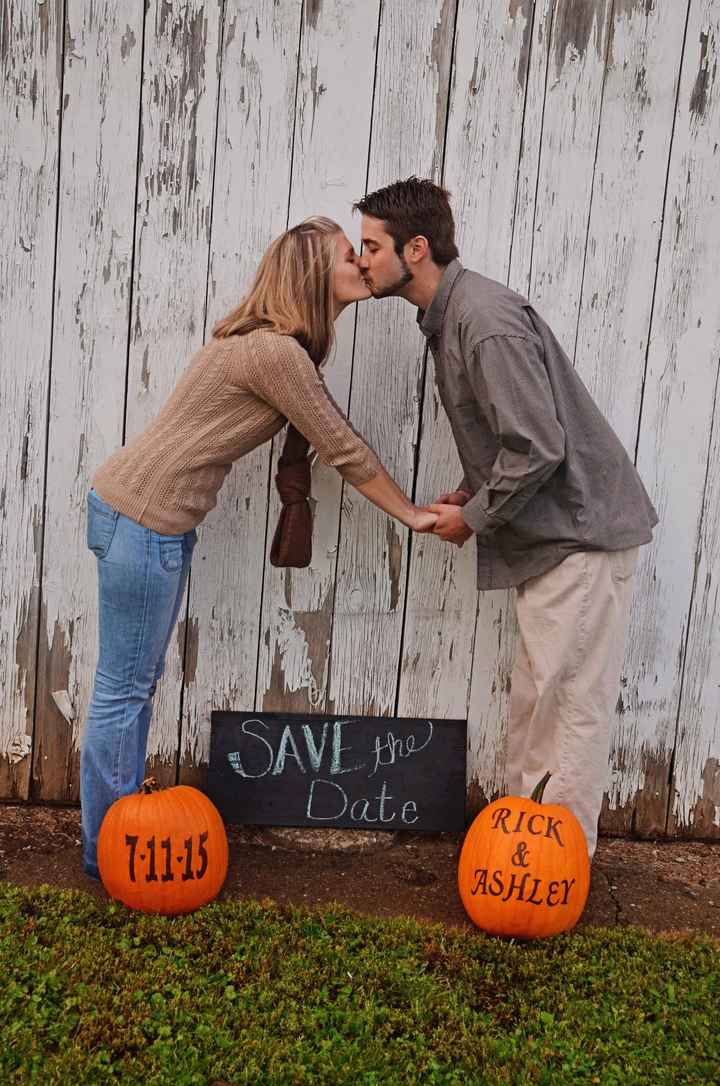 Show me your engagement photos!! :)