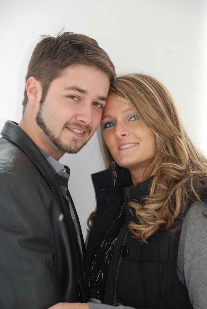 Show me your engagement photos!! :)