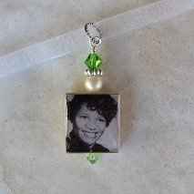 My Memorial charm for my Bible Bouquet!!! PIC INCLUDED!!! UPDATED FOR LISA M.
