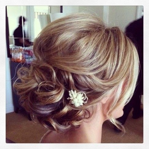 can you show me your hairstyles, need inspiration