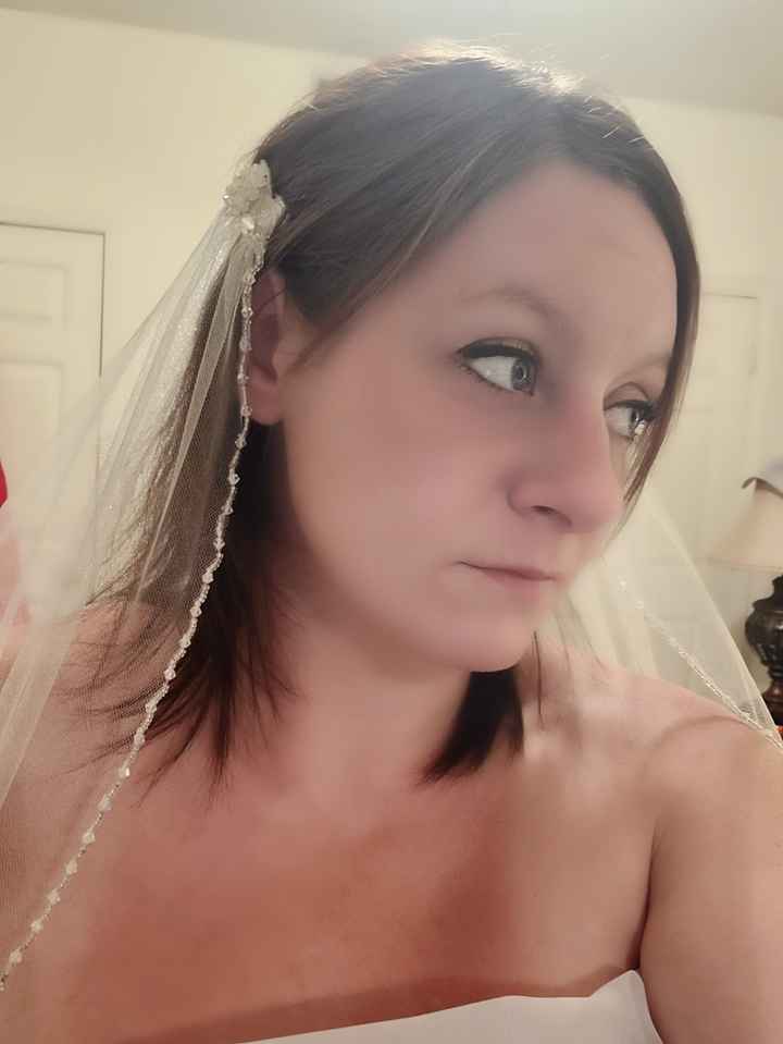Let see veils or hair accessories ladies! - 1