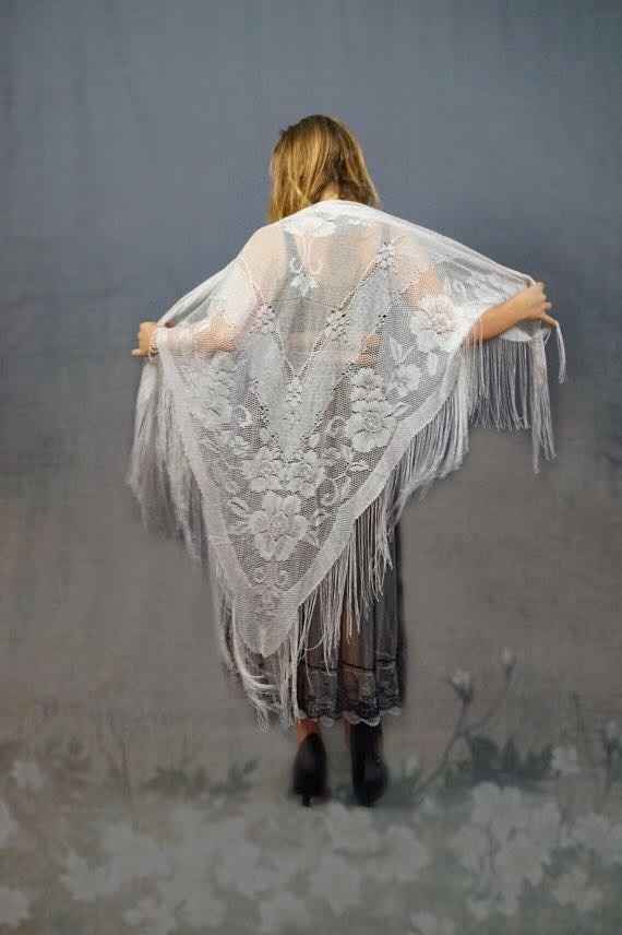 I'm good at google but I can't find something like this ANYWHERE!