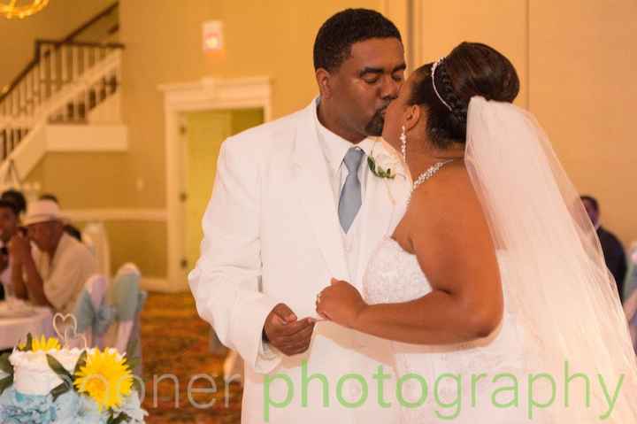 So.....I'm FINALLY BACK AND MARRIED!!!!!! HERE ARE MY BAM PICTURES.