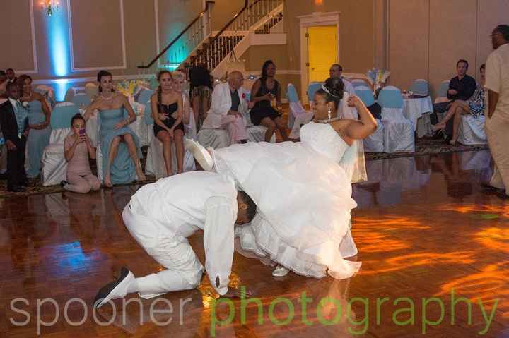 So.....I'm FINALLY BACK AND MARRIED!!!!!! HERE ARE MY BAM PICTURES.