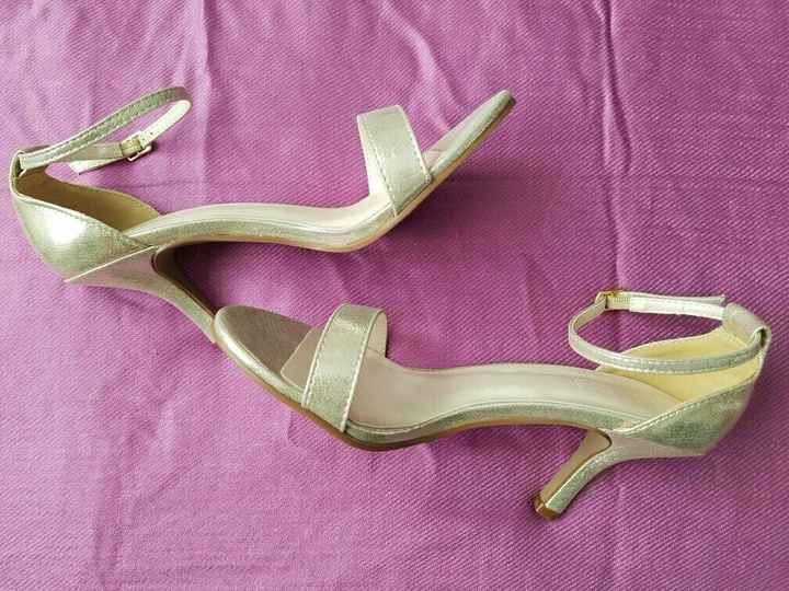 Let me see your shoes!