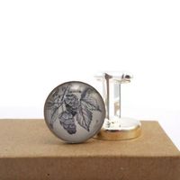 What are you buying FH for his wedding day gift?