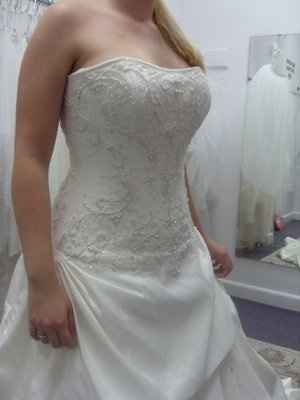 Veil and Jewelery....