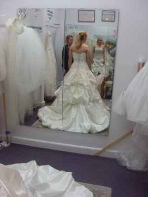 I Think I'm A MAGGIE BRIDE!! :) *PICS* PLEASE SHARE!