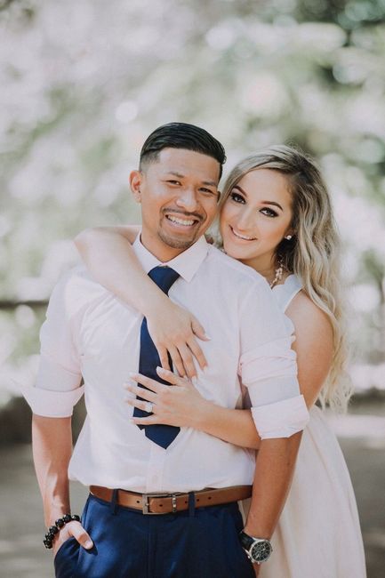 Sneek peek of engagement pics