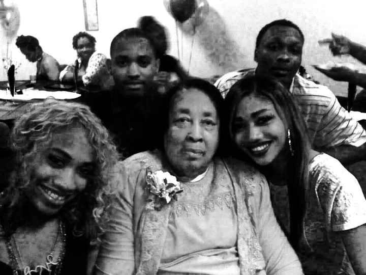 Wedding Day and pictures of our family! 17