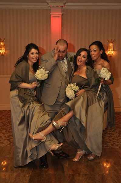 Lets see the GIRLS! (BM dresses & shoes I mean of course)!