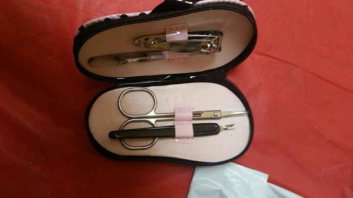 One component  BM gift.