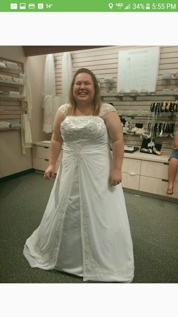 Plus size bride