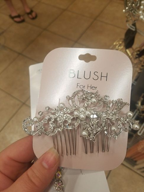 Tiara or not