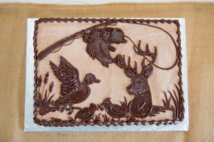 Anyone hunt? Incorporating into wedding?
