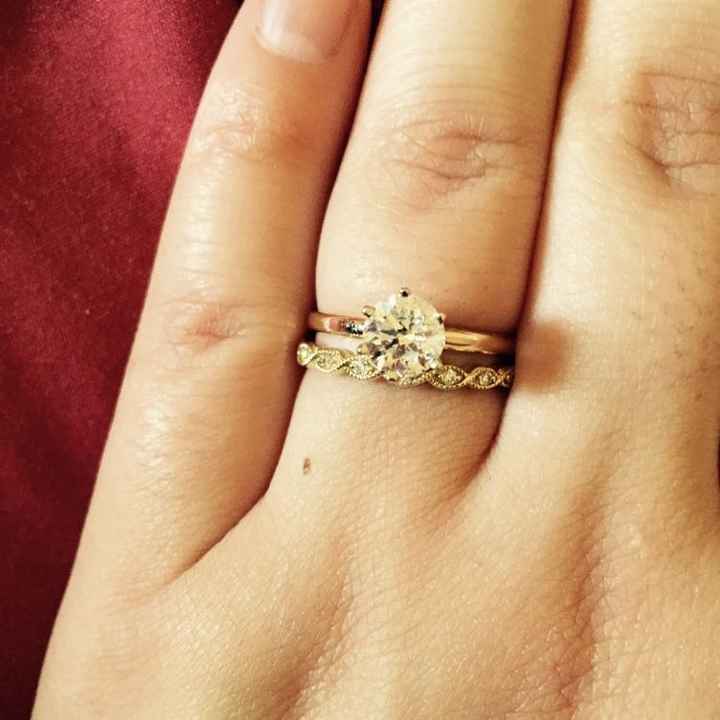Anyone have a wedding band like this?