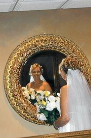 I'm Married! *Pics*.