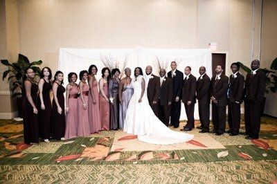 Does anyone have mismatched bridesmaids?