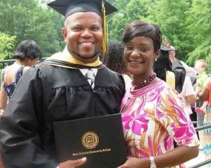 NWR - Graduation Party for hubby! *pics*