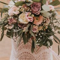 How big is your bouquet going to be? - 1