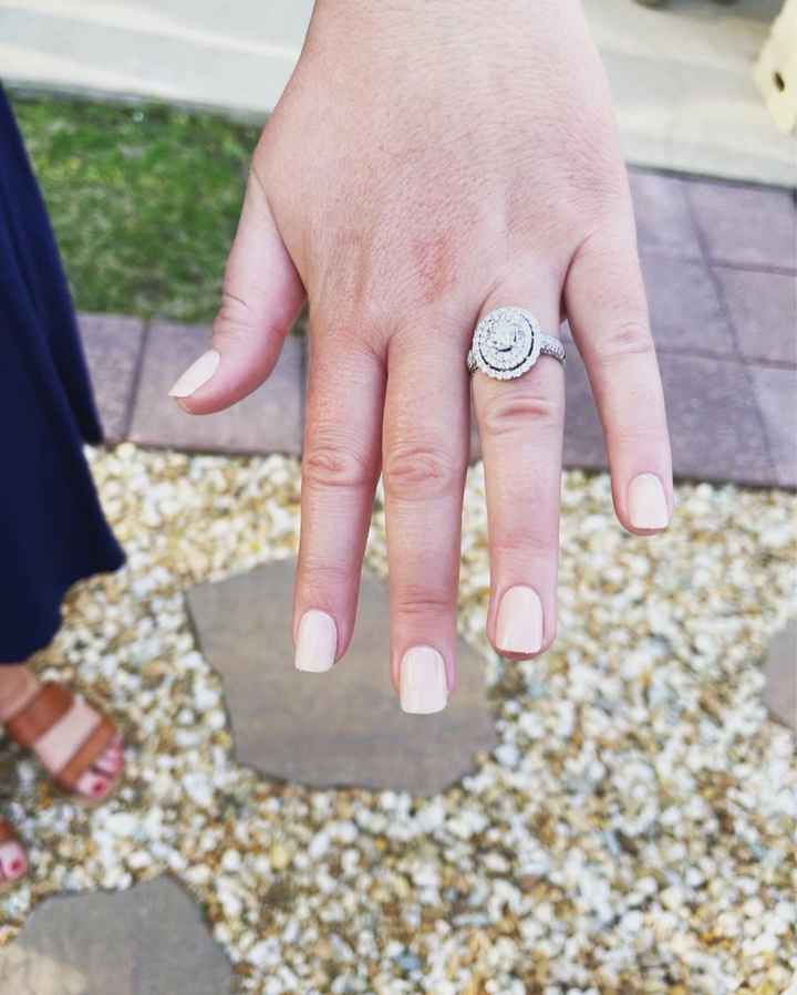 Brides of 2022! Show us your ring! - 1