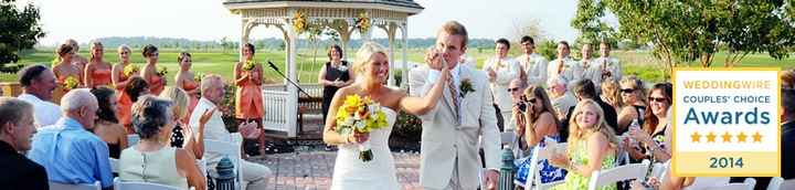 Simple Ceremony Decor
