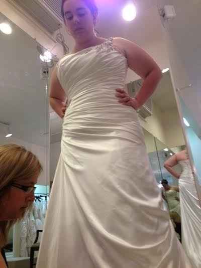 Plus-size brides!