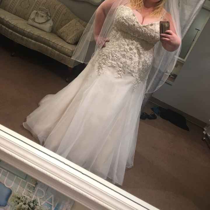 Show me your dresses!!