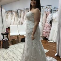 Wedding Dress: To Sleeve or Not To Sleeve
