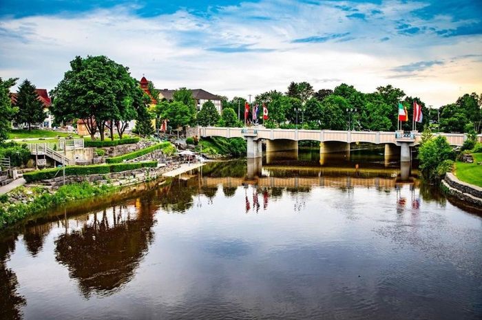 Gifted our Honeymoon!! 4