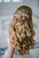 hairstyle