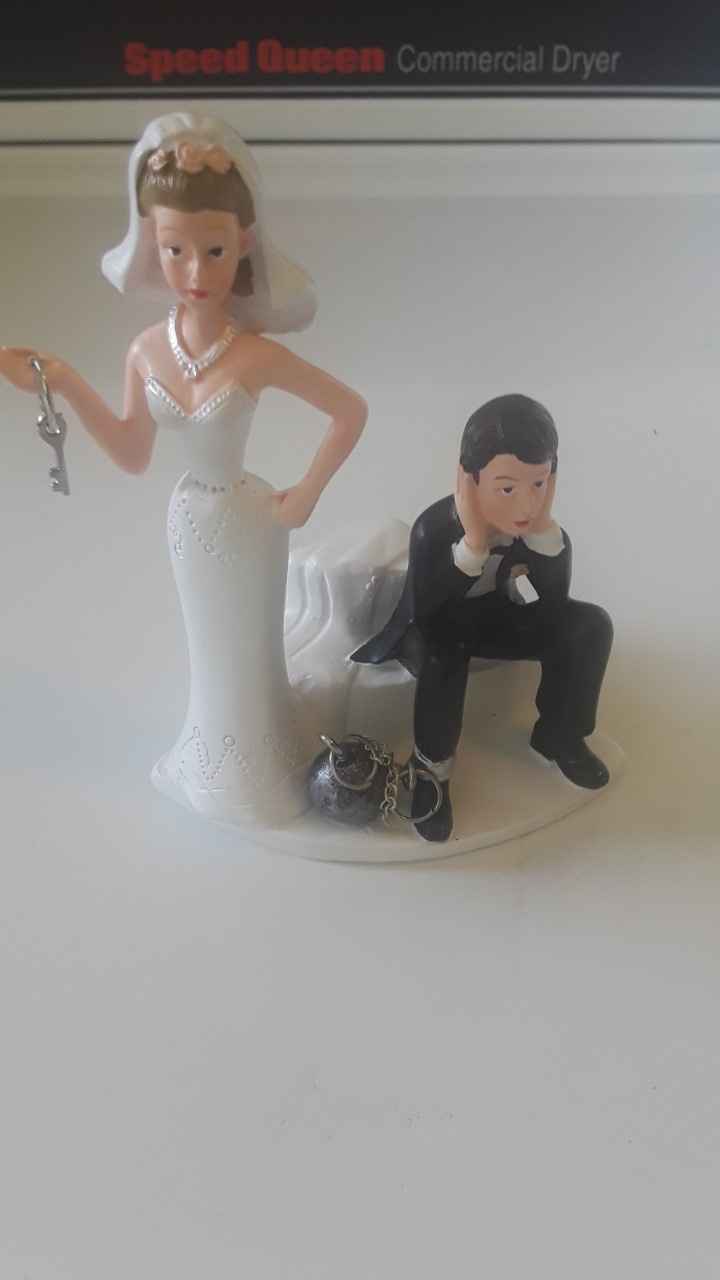 cake topper